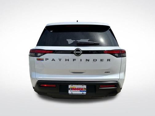 Pearl 2026 Nissan Pathfinder SV