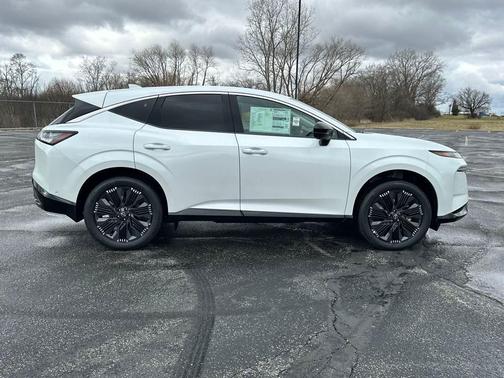 2025 Nissan Murano Platinum