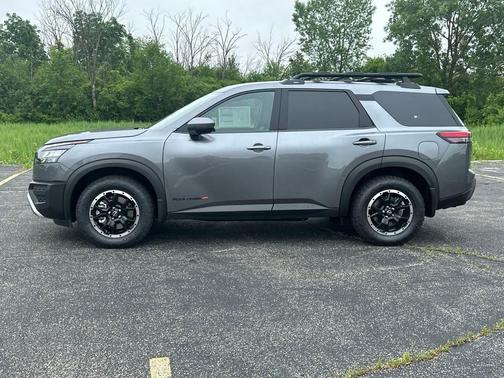 2025 Nissan Pathfinder Rock Creek