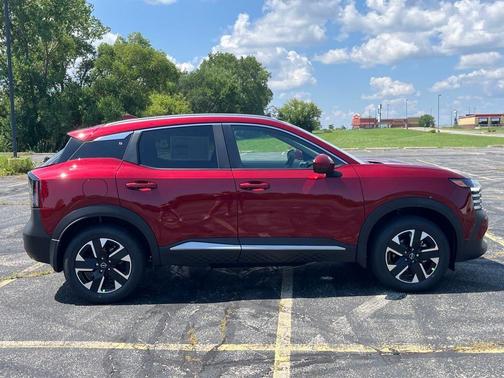2025 Nissan Kicks SV