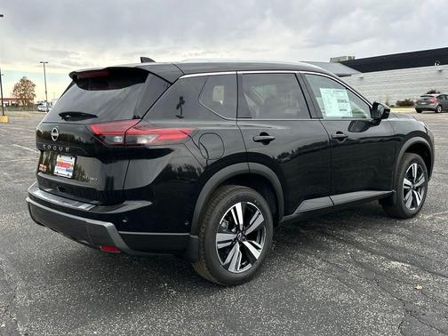 2025 Nissan Rogue SL