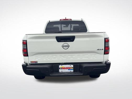 2025 Nissan Frontier S