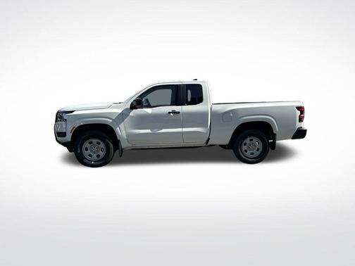 2025 Nissan Frontier S