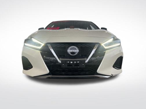 2023 Nissan Maxima SV