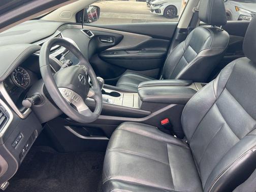 Magnetic Black 2017 Nissan Murano SL