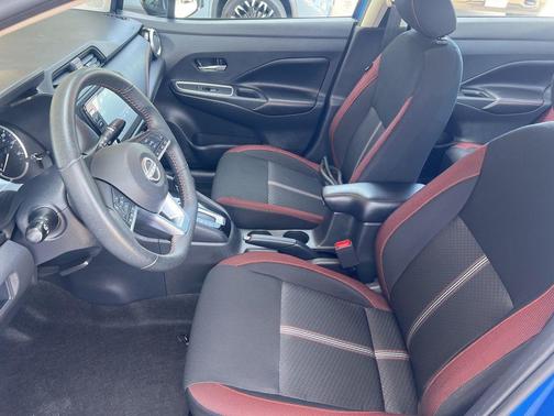 Electric Blue Metallic 2024 Nissan Versa 1.6 SR