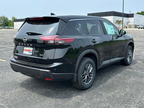 2025 Nissan Rogue S
