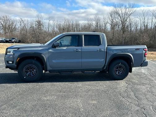 2025 Nissan Frontier PRO-4X