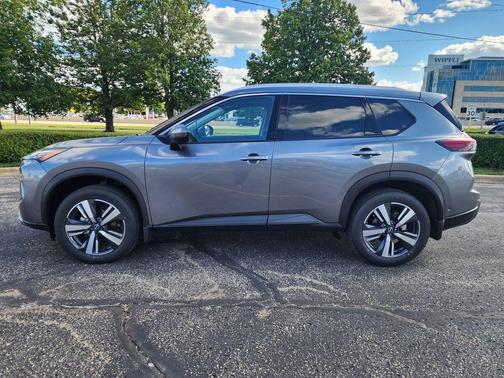 2025 Nissan Rogue SL