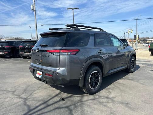 2025 Nissan Pathfinder Rock Creek