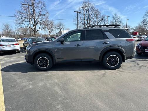 2025 Nissan Pathfinder Rock Creek