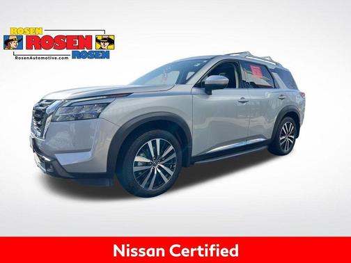 2024 Nissan Pathfinder Platinum