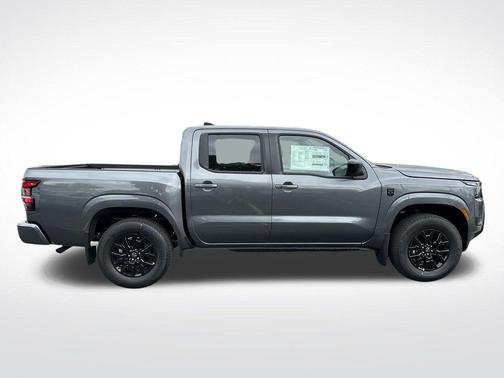 Gun Metallic 2026 Nissan Frontier SV