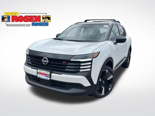 2t Wht Blk Roof 2026 Nissan Kicks SR