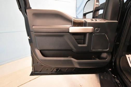 2022 Ford F-350 Lariat Super Duty