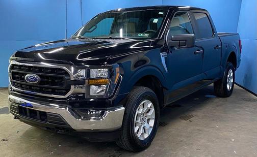 Black Metallic 2023 Ford F-150 XLT