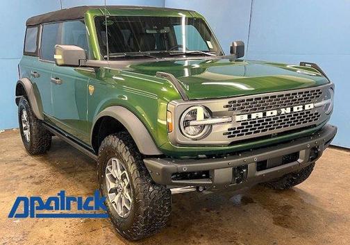Green Metallic 2024 Ford Bronco Badlands