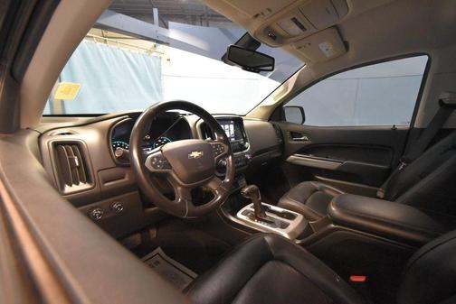 Black 2017 Chevrolet Colorado LT