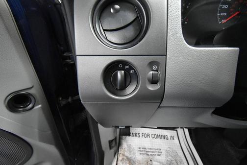 2005 Ford F-150 XL