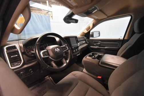 Bright White Clearcoat 2020 RAM 1500 Big Horn