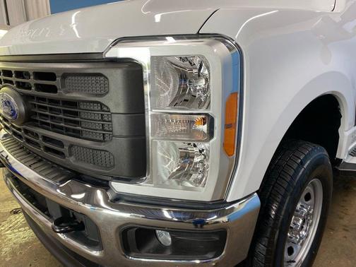 2023 Ford F-250 XL