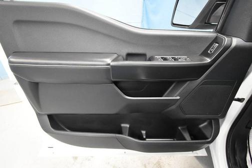 Oxford White 2025 Ford F-150 STX