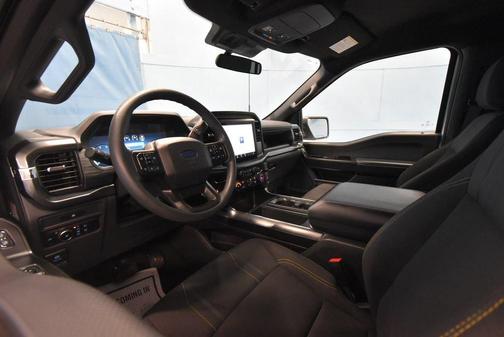 Oxford White 2025 Ford F-150 STX