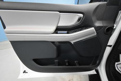 Star White 2026 Ford Expedition Max Active