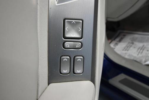 2004 Cadillac XLR Base