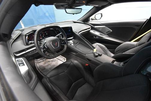 2024 Chevrolet Corvette Stingray w/2LT