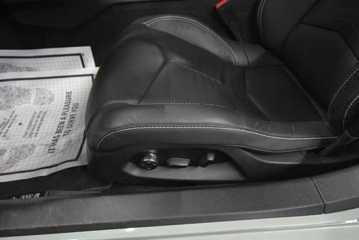 2024 Chevrolet Corvette Stingray w/2LT