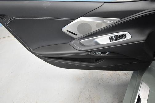 2024 Chevrolet Corvette Stingray w/2LT