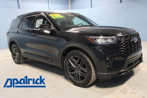 Black Metallic 2025 Ford Explorer ST