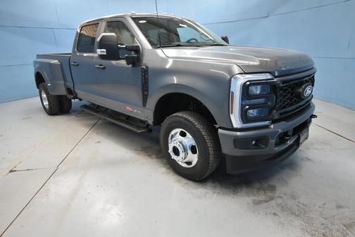 Gray 2027 Ford F-350 XL