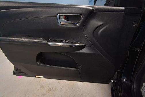 2014 Toyota Avalon XLE