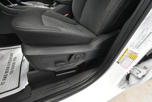 Oxford White 2024 Ford Ranger XLT