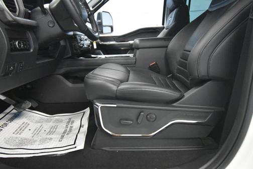 2025 Ford F-250 Platinum