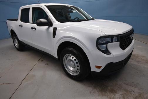 Oxford White 2026 Ford Maverick XL