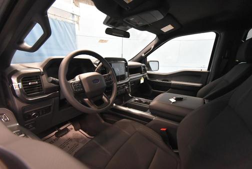 Oxford White 2026 Ford F-150 STX