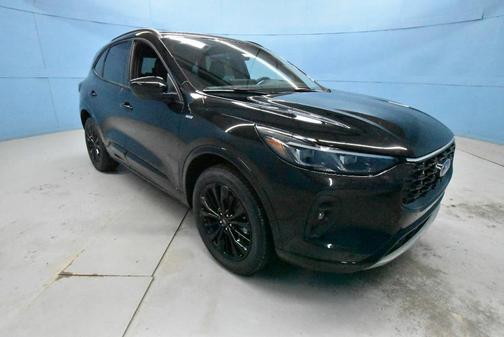 2026 Ford Escape ST-Line Elite