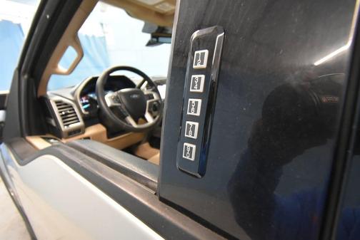 2017 Ford F-250 Lariat