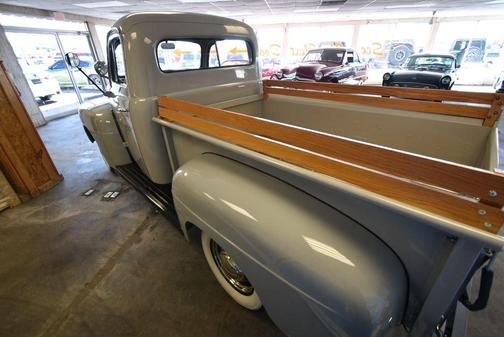 1952 Ford F1 