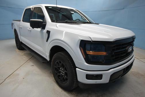 White 2025 Ford F-150 XLT