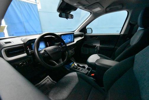 Oxford White 2025 Ford Maverick XLT