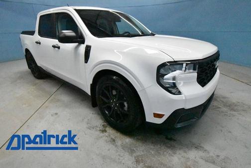 Oxford White 2025 Ford Maverick XLT