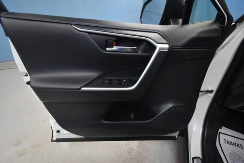 2019 Toyota RAV4 Hybrid XSE