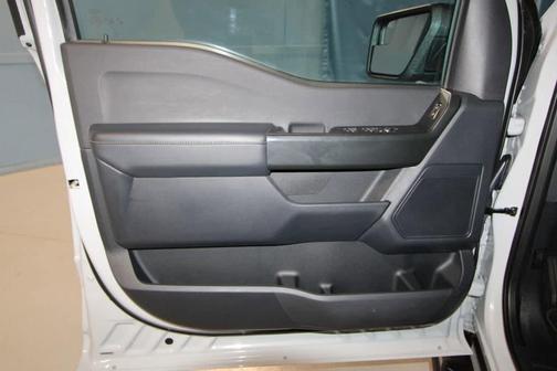 Avalanche 2023 Ford F-150 XL
