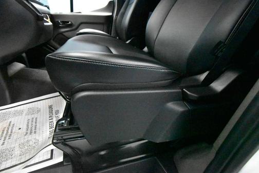 2026 Ford Transit-250 148 WB Medium Roof Cargo