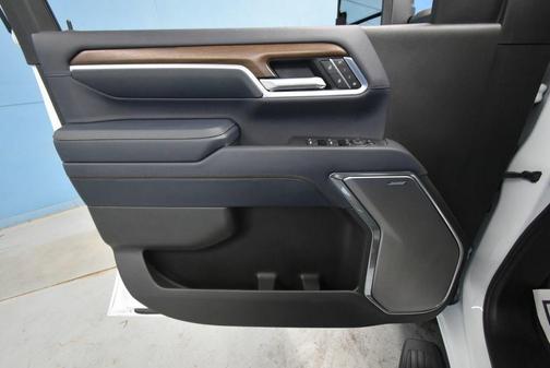2025 Chevrolet Silverado 2500 High Country