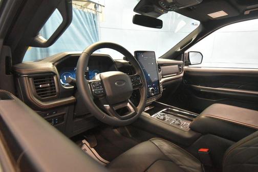 2024 Ford Expedition Max Platinum